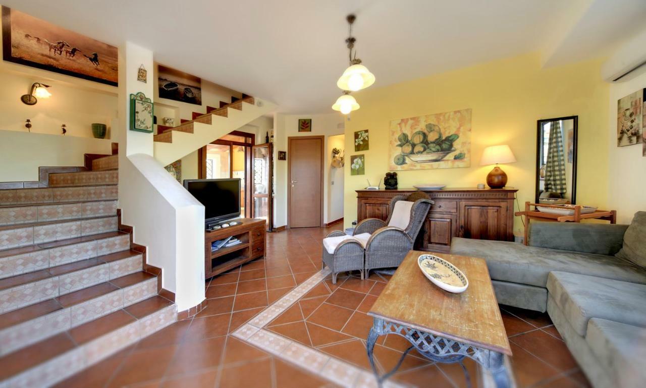 Villa Dell'Ulivo Marina di Ragusa Exterior foto